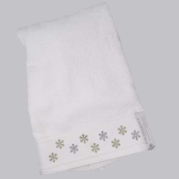 Charmont Collection Other - Charmont Collection Shining Snowflakes Bath Towel White Turkish Cotton Christmas